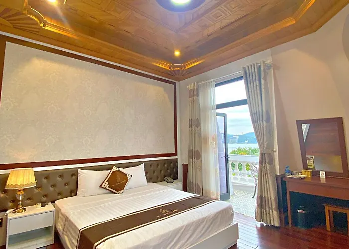Blue Diamond 2* Hạ Long